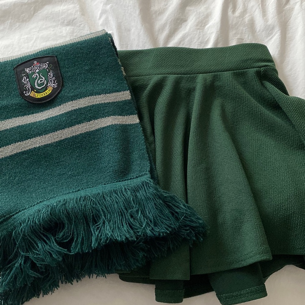 Harry Potter dress up scarf and skirt